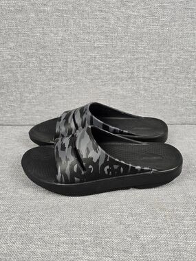 OOfos OOahh Recovery Slides In Black Camo Mens Sz 10